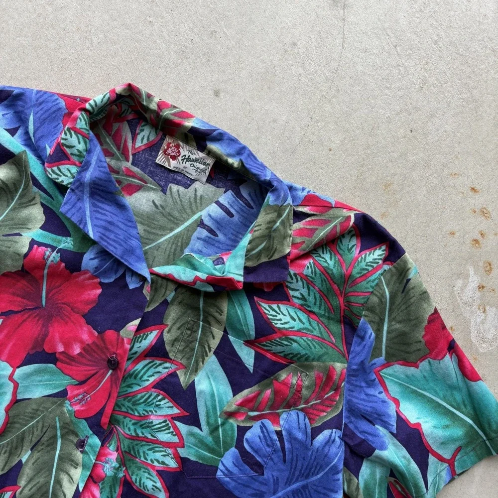 Vintage 80s 90s The Hawaiian Original Shirt Size Medium Tropical Hibiscus Floral